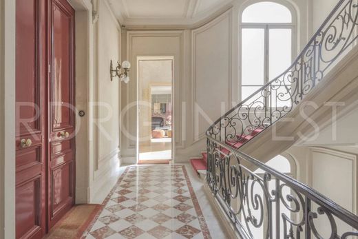 Квартира, La Muette, Auteuil, Porte Dauphine, Paris