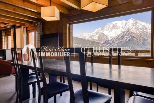 Chalet in Saint-Gervais-les-Bains, Haute-Savoie