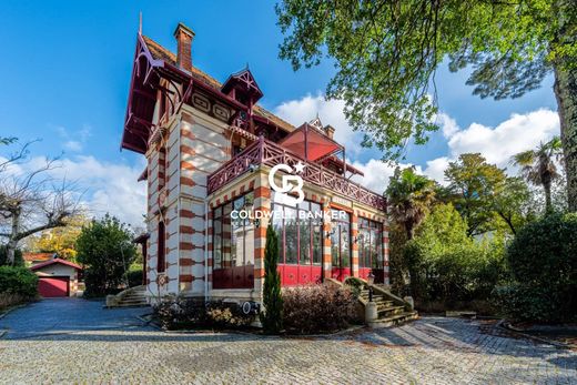 Villa in Arcachon, Gironde