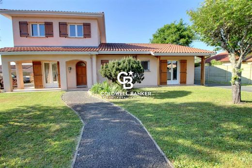 Luxus-Haus in Gujan-Mestras, Gironde