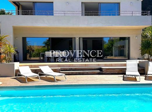 Villa a Saint-Cyr-sur-Mer, Var