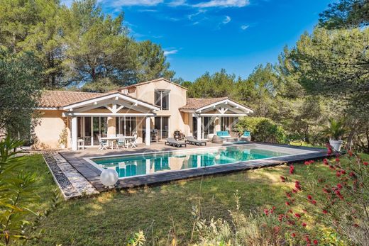 Luxe woning in Salon-de-Provence, Bouches-du-Rhône