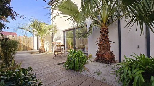 Maison de luxe à Saint-Brevin-les-Pins, Loire-Atlantique