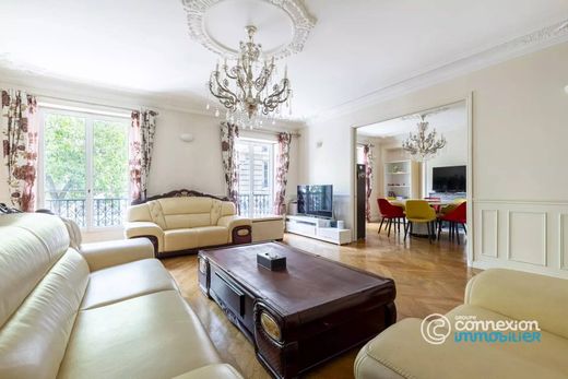 Apartment / Etagenwohnung in Provence-Opéra – Grands Boulevards, Paris