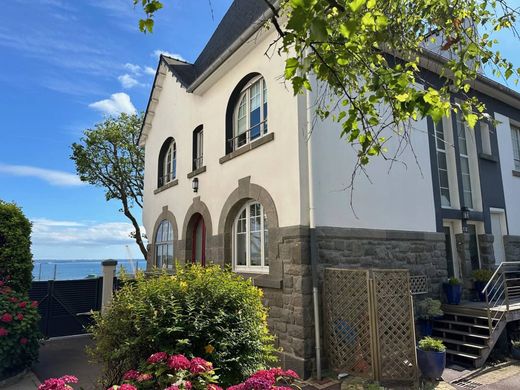 Casa de lujo en Brest, Finisterre