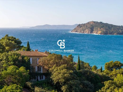 Willa w Rayol-Canadel-sur-Mer, Var