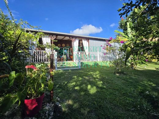 Villa a Grand-Bourg, Guadeloupe