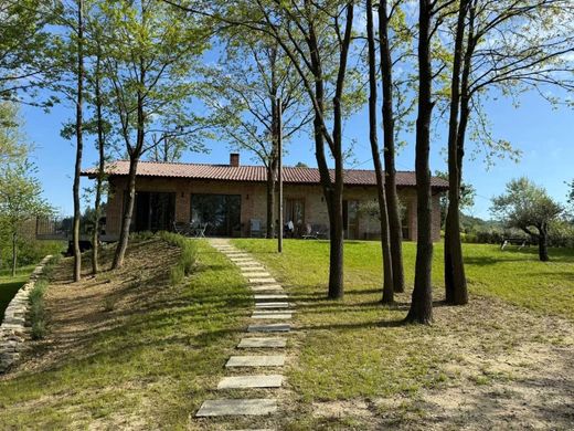 Luxury home in Dogliani, Provincia di Cuneo