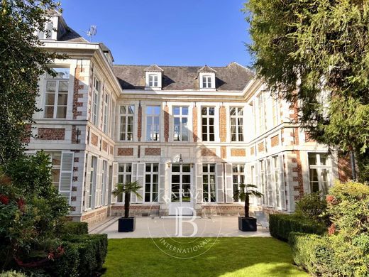 Luxury home in Lille, North