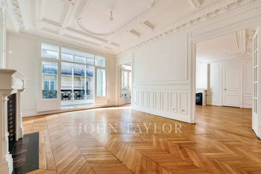 Apartment / Etagenwohnung in Champs-Elysées, Madeleine, Triangle d’or, Paris