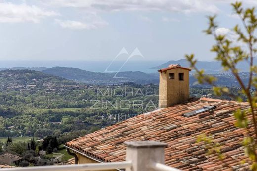 Luxury home in Châteauneuf-Grasse, Alpes-Maritimes