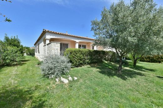 Villa in Uzès, Gard