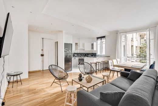 Apartment / Etagenwohnung in Monceau, Courcelles, Ternes, Paris