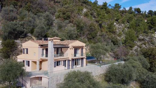 Luxe woning in Contes, Alpes-Maritimes