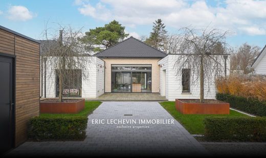 Πολυτελή κατοικία σε Cucq, Pas-de-Calais