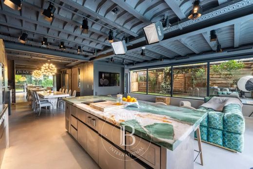 Luxury home in Le Chesnay, Yvelines