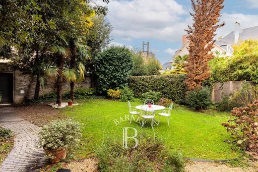 Nantes, Loire-Atlantiqueの高級住宅