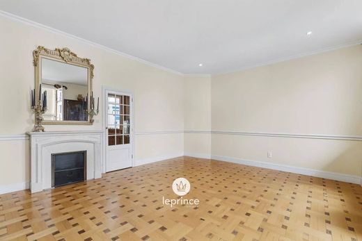 ニース, Alpes-Maritimesのアパートメント