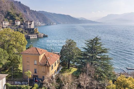 Villa en Maccagno, Provincia di Varese