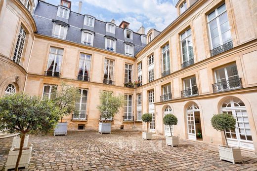 Διαμέρισμα σε Beaubourg, Marais, Notre Dame - Ile de La Cité, Paris