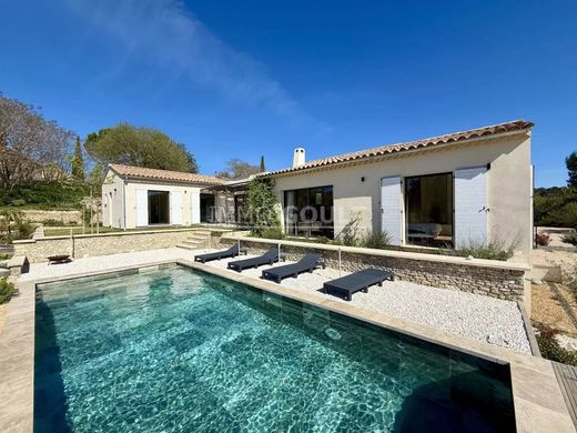 Maison de luxe à Saint-Pantaléon, Vaucluse