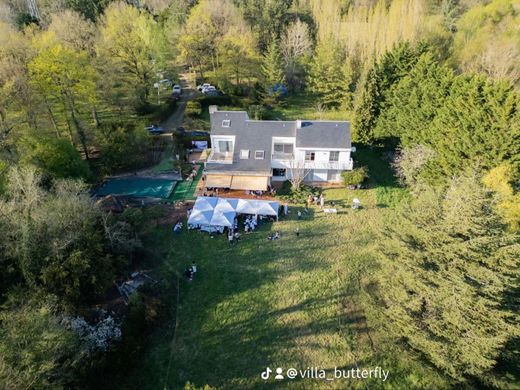 Luxury home in Dourdan, Essonne