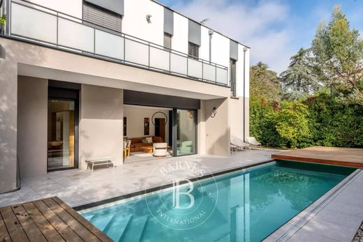 Luxus-Haus in Caluire-et-Cuire, Rhône