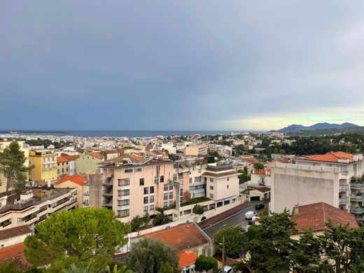 Apartment in Le Cannet, Alpes-Maritimes