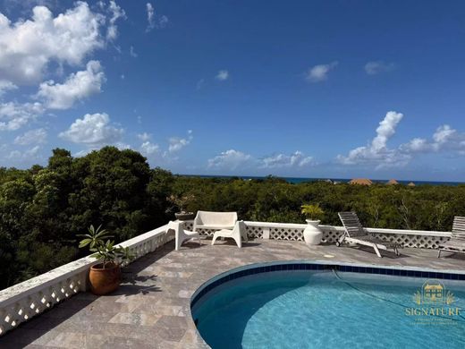 Villa in Les Terres Basses