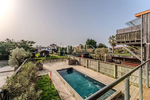 Luxury home in La Teste-de-Buch, Gironde