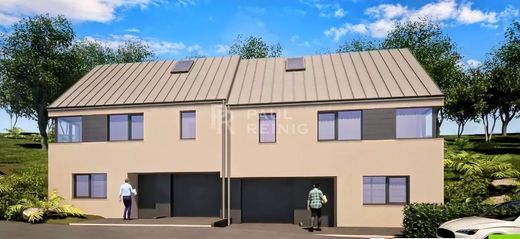 ‏בתי יוקרה ב  Tandel, Vianden