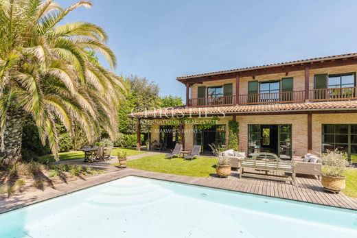 Luxury home in Le Bouscat, Gironde