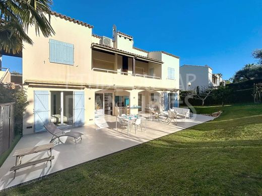 ﺷﻘﺔ ﻓﻲ Antibes, Alpes-Maritimes