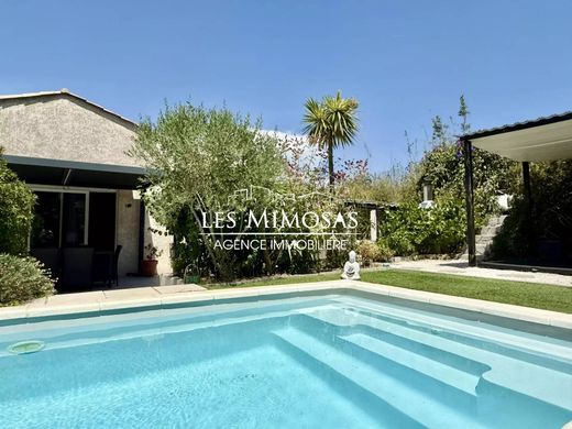 Villa in Roquebrune-sur-Argens, Var