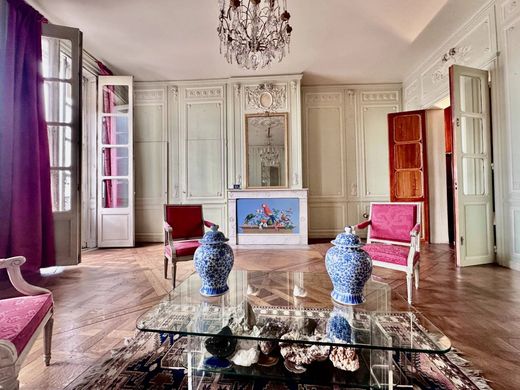 Apartment in Bordeaux, Gironde