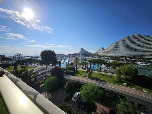 Piso / Apartamento en Villeneuve-Loubet, Alpes Marítimos