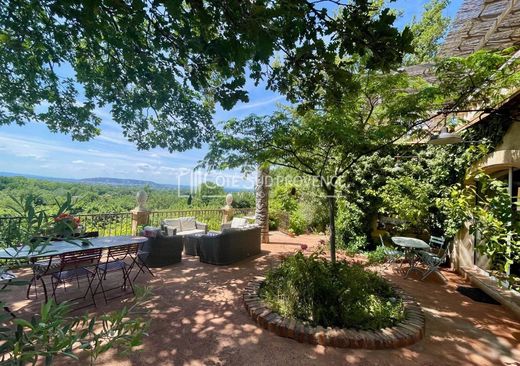 Luxury home in Robion, Vaucluse