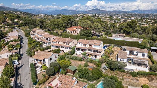 Casa de lujo en La Gaude, Alpes Marítimos