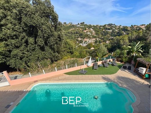 Villa a Cagnes-sur-Mer, Alpi Marittime