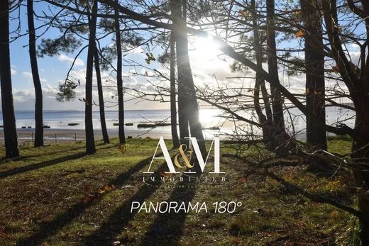 Villa in Arès, Gironde