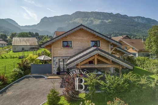 Luxury home in La Roche-sur-Foron, Haute-Savoie