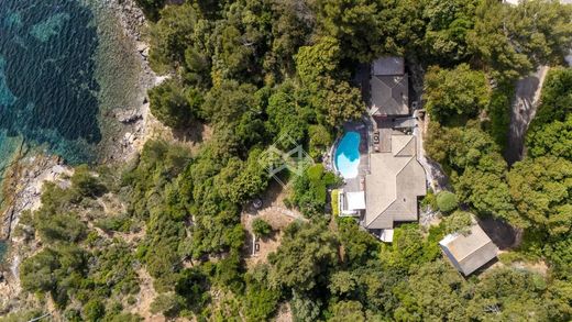 Villa in Cavalaire-sur-Mer, Var