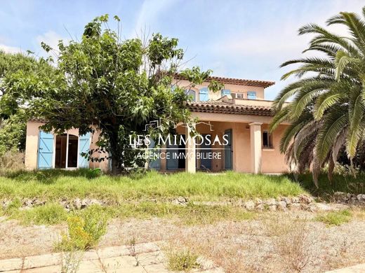 Villa in Saint-Raphaël, Var