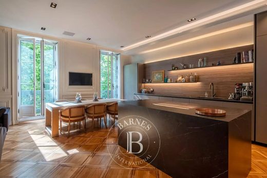 Apartment in Lyon, Rhône
