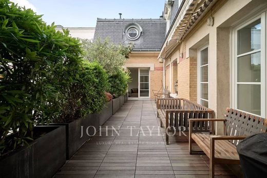 Apartment / Etagenwohnung in Champs-Elysées, Madeleine, Triangle d’or, Paris