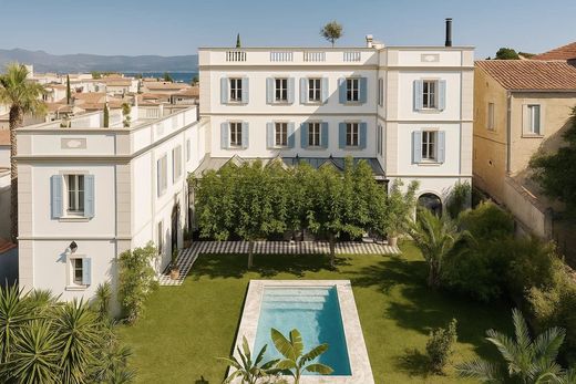 Luxury home in Sanary-sur-Mer, Var