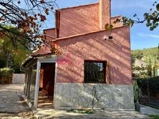 Luksusowy dom w Carnoux-en-Provence, Bouches-du-Rhône