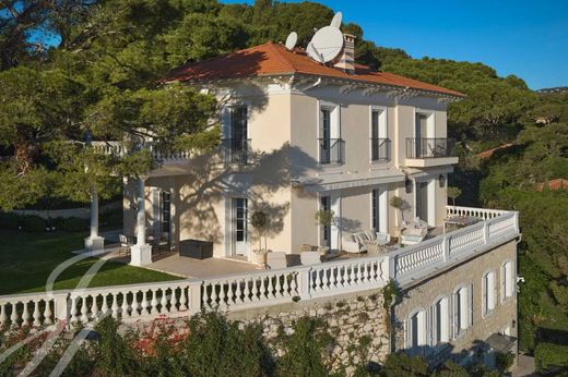 Luxury home in Saint-Jean-Cap-Ferrat, Alpes-Maritimes