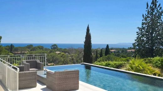 Villa in Saint-Raphaël, Var