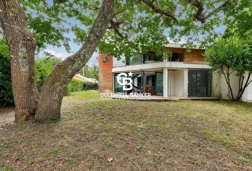 Luxury home in Andernos-les-Bains, Gironde